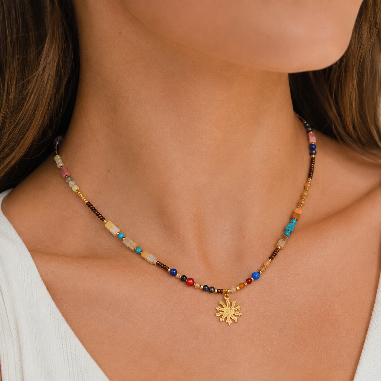 Collar Eguzkilore Acero Dorado con Piedras Multicolor | Joyas Vascas